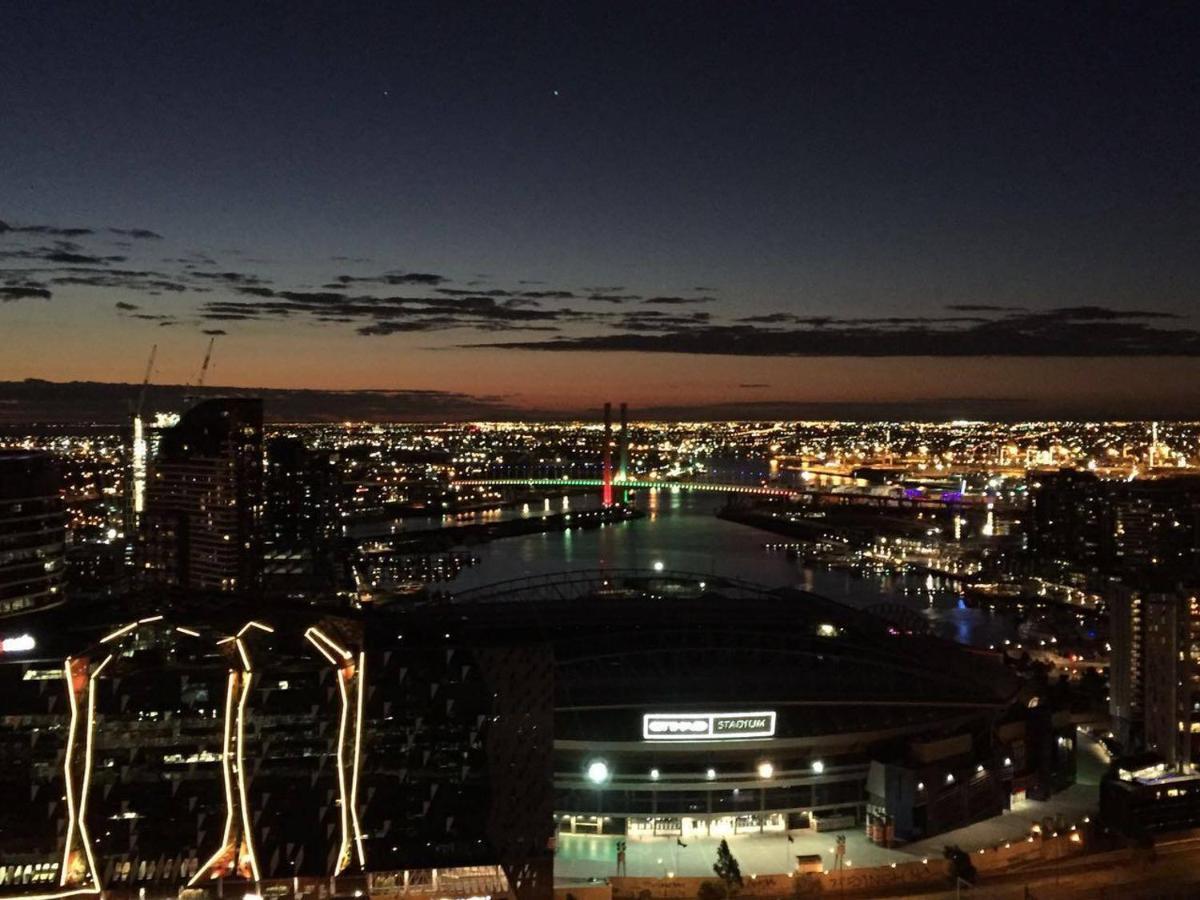 Hudson Sea View Apartments Southern Cross Station Cbd Мелбърн Екстериор снимка