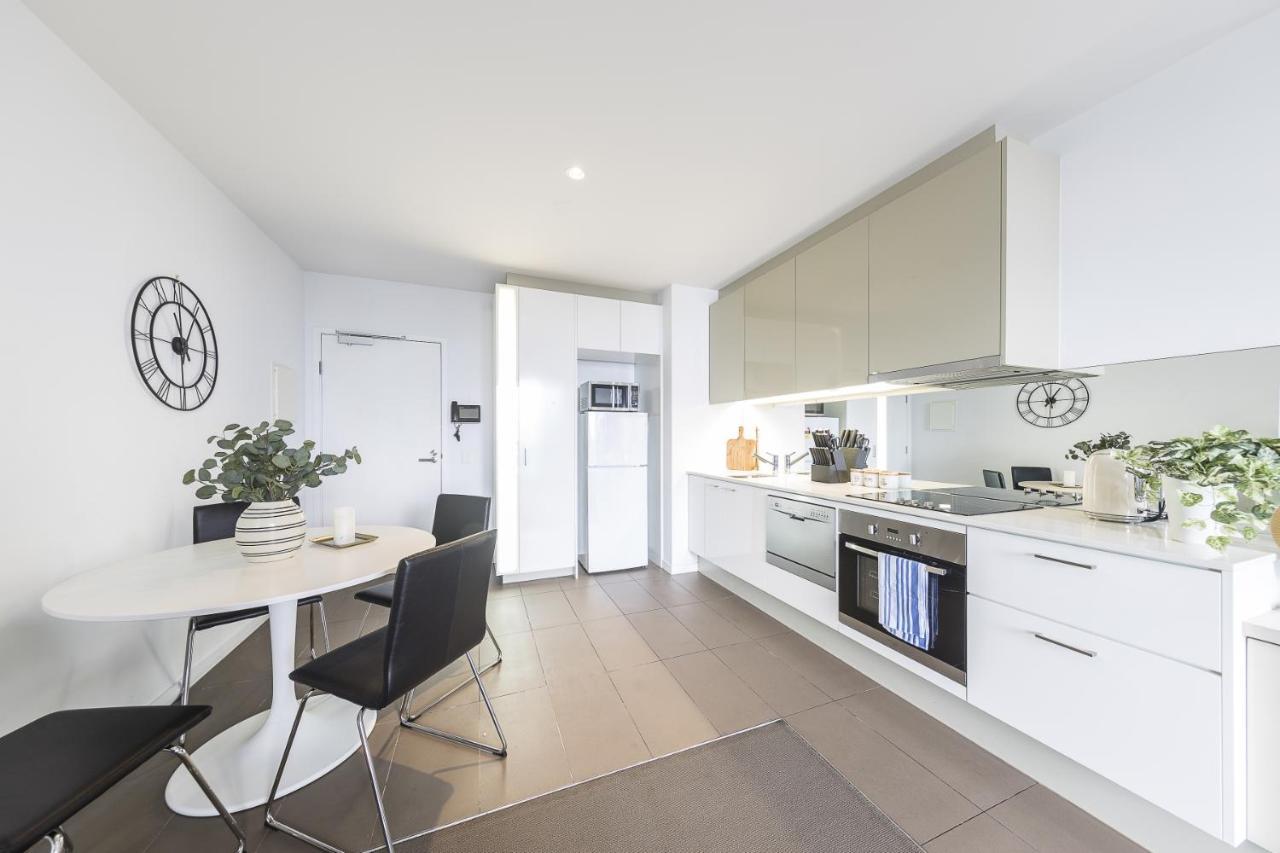 Hudson Sea View Apartments Southern Cross Station Cbd Мелбърн Екстериор снимка