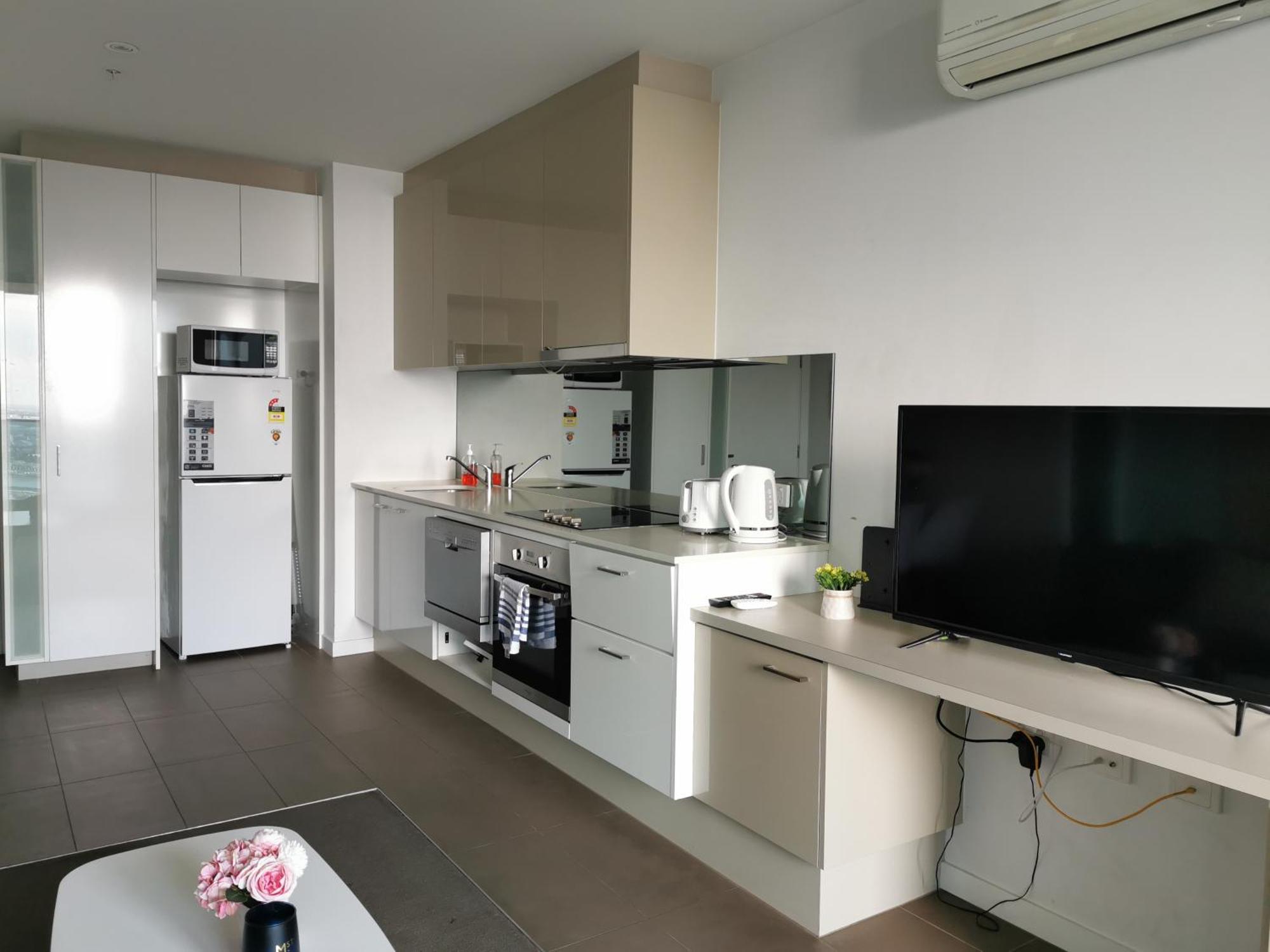 Hudson Sea View Apartments Southern Cross Station Cbd Мелбърн Стая снимка